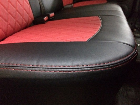 Авточехлы на Renault Sandero Stepway Авточехлы на Renault Sandero Stepway