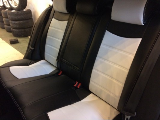 Авточехлы на Volkswagen Passat CC Авточехлы на Volkswagen Passat CC